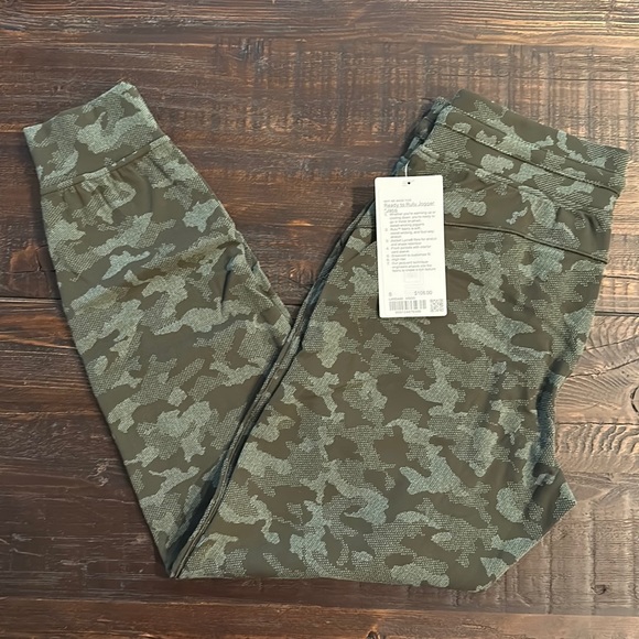 lululemon athletica Pants - Lululemon Ready to Rulu Jogger Jacq